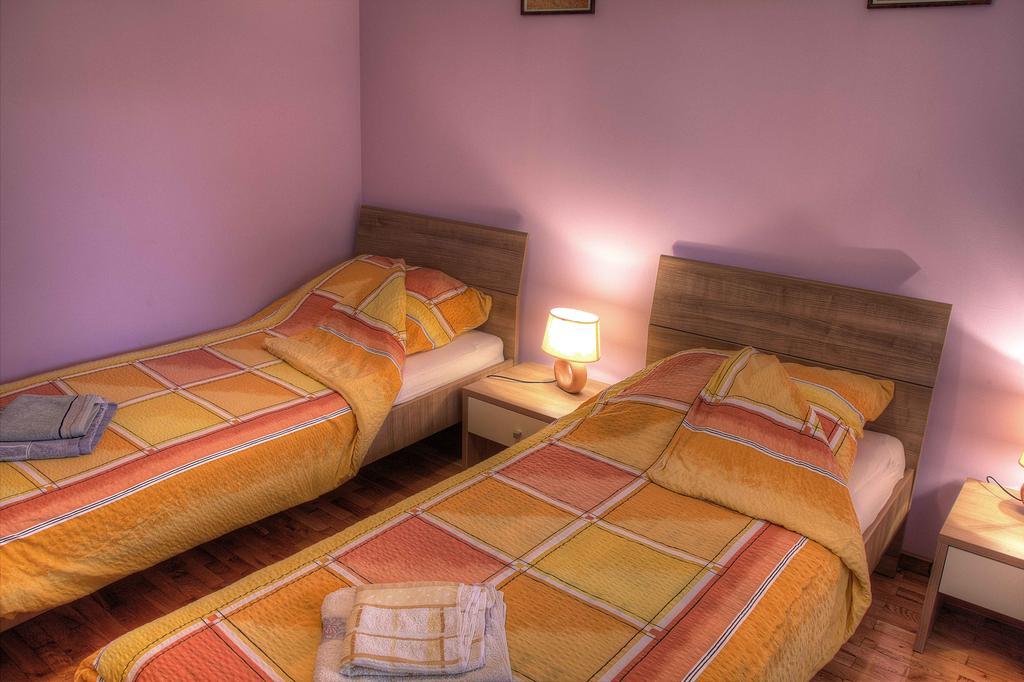 Apartman Anka Ratkovica ภายนอก รูปภาพ